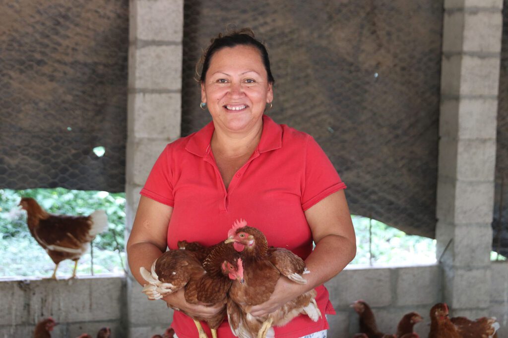 Emprendedora de Suchitoto, Carmen Elena Landaverde