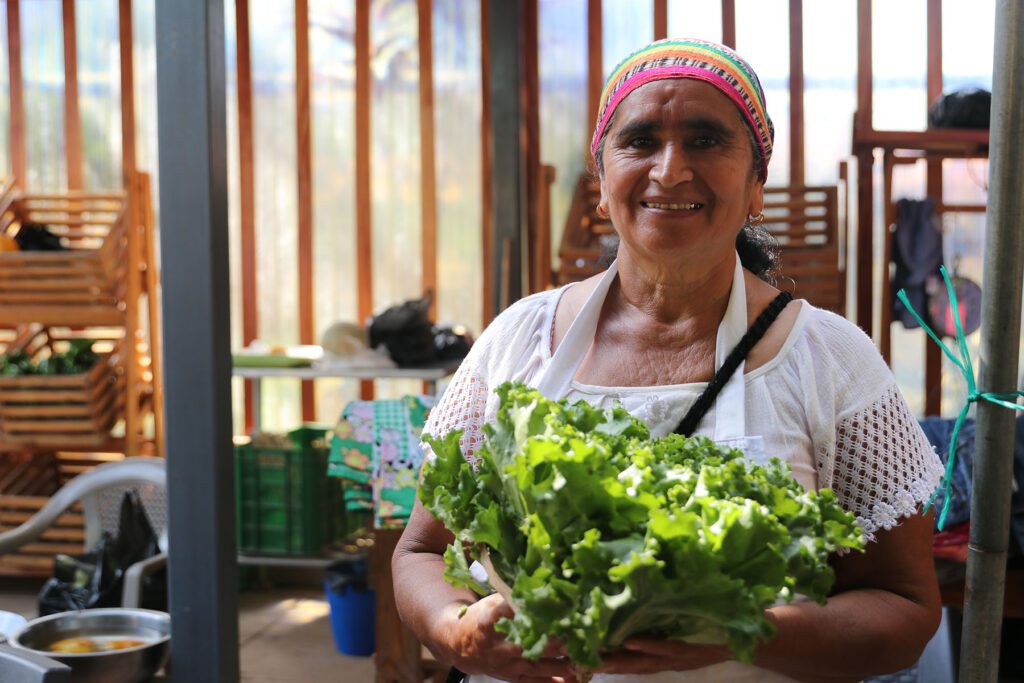 Emprendedora de Suchitoto, Josefina del Carmen Pineda